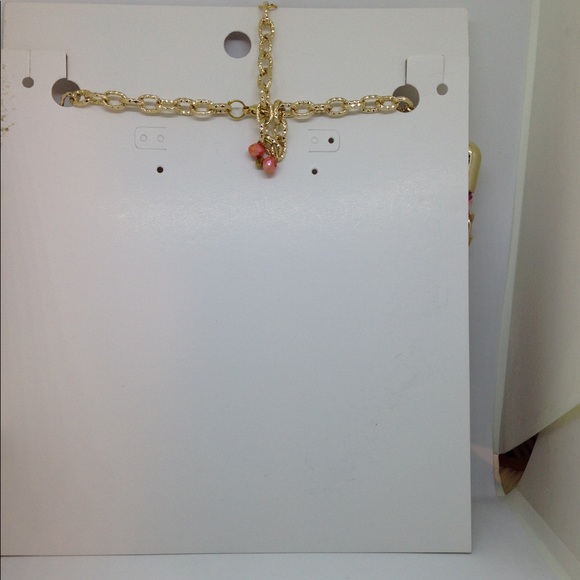 Cute Pink Floral Necklace - Picture 7 of 8